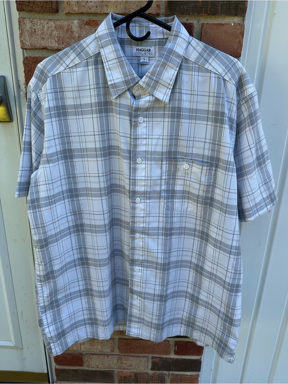 Haggar Cool 18 Tech Men’s L Short Sleeve Button Down Grey/Tan Plaid Shirt Pocket